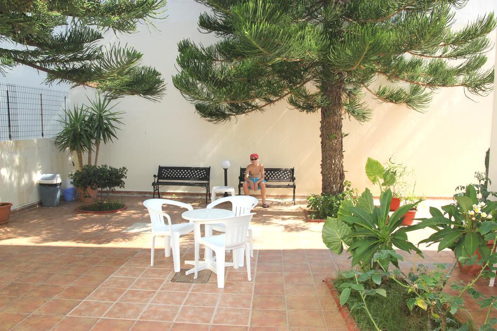 John Apartments Platanias  Exterior photo